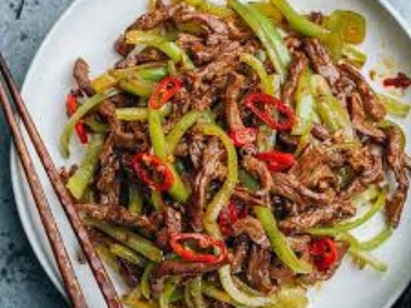 shredded beef sauce